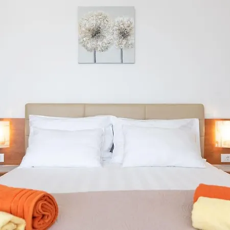 Braut-studio-andrea 1 With Beautiful Sea View